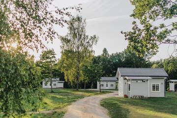 Фото номера Семейное бунгало Люкс-шатры Bārtas Krasts г. Dunika 4